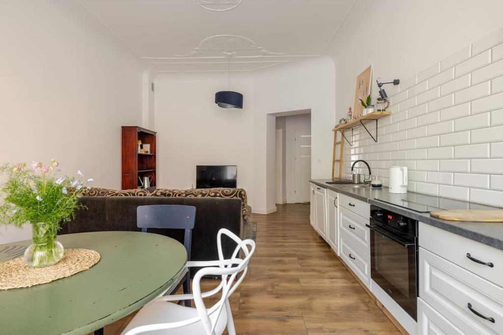Apartament Rozeta Centrum 6Os Легница Экстерьер фото